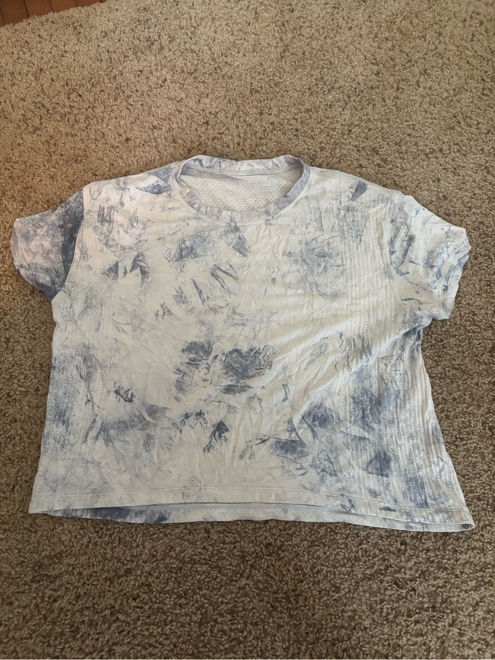 lululemon athletica White and Light Blue Marble Short Sleeve Tee